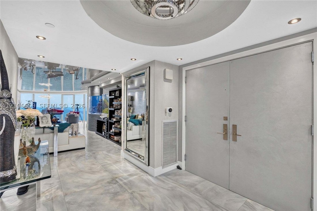 Condo in Golden Beach, Florida, United States 3 - 19103803