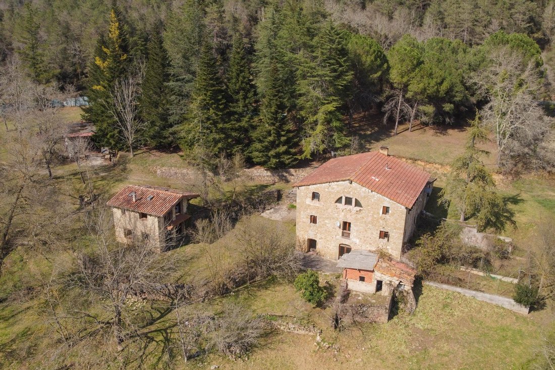 Casa de Campo en la Vall d'en Bas, Cataluña, España 1 - 19103732