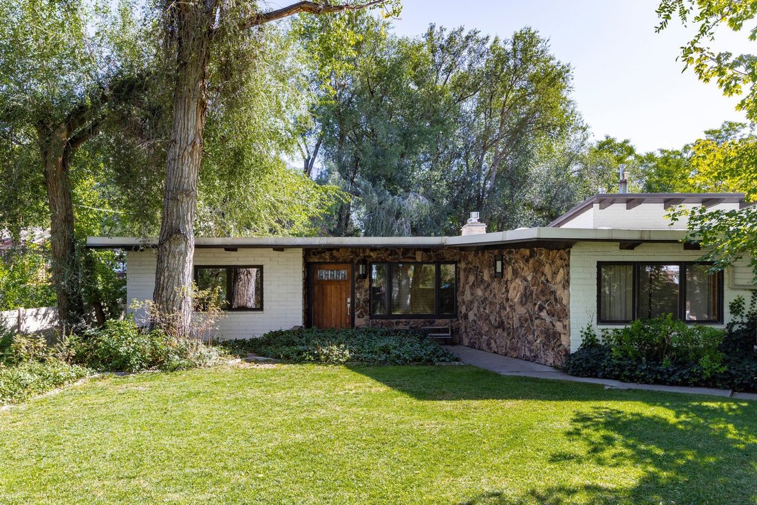 Casa a Cottonwood Heights, Utah, Stati Uniti 1 - 19103192