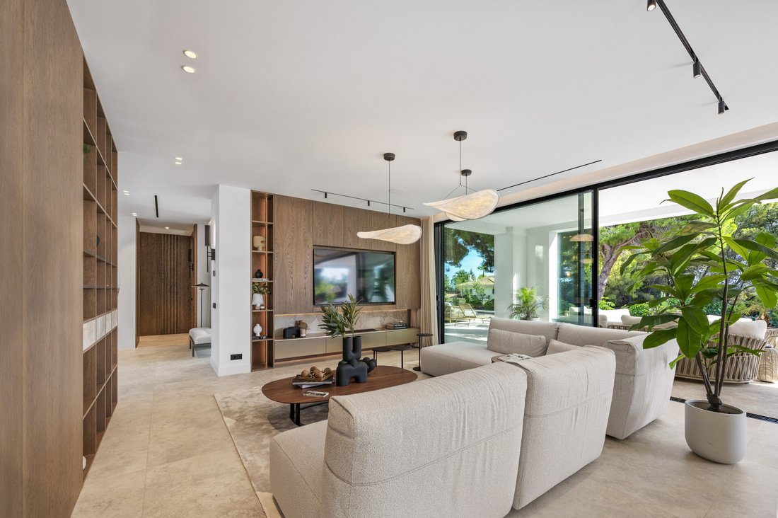 Villa in Marbella, Andalusien, Spanien 3 - 19103595