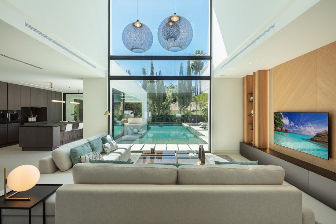Villa a Nueva Andalucía, Marbella, Spagna 3 - 19103596