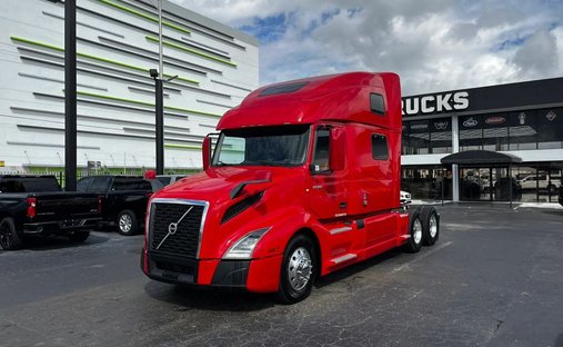 2019 Volvo Commercial VNL VNL 860 Sleeper in Miami, FL, United States 1