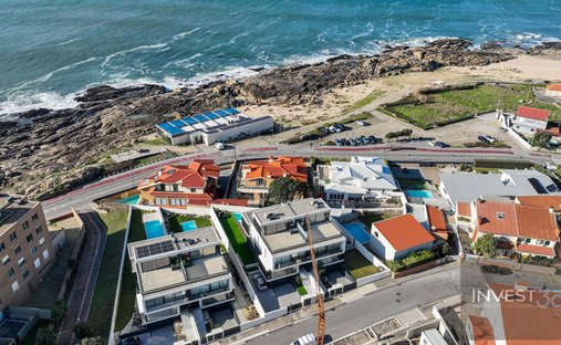 Villa à Perafita, Lavra e Santa Cruz do Bispo, District de Porto, Portugal 1