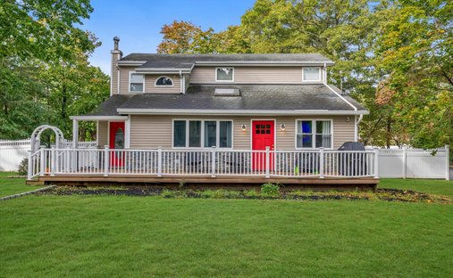 Haus in Port Jefferson Station, New York, Vereinigte Staaten 1