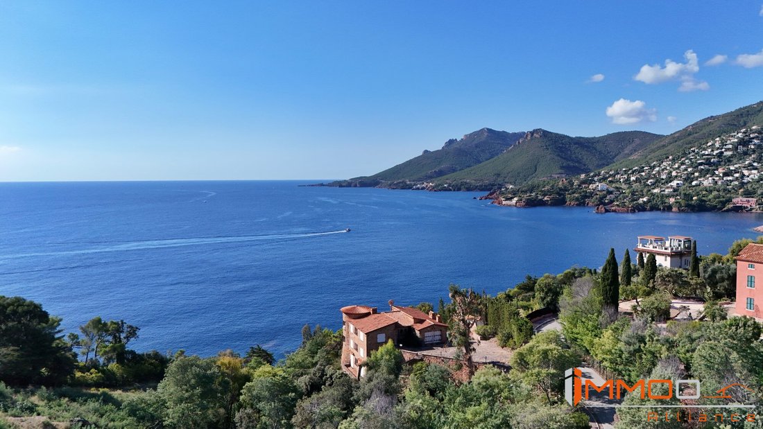 Wohnung in Théoule-sur-Mer, Provence-Alpes-Côte d'Azur, Frankreich 1 - 19106511