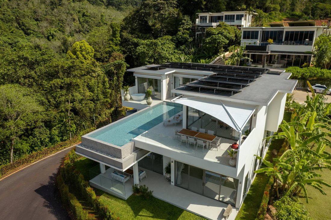 Villa in Choeng Thale, Phuket, Thailand 2 - 19106661