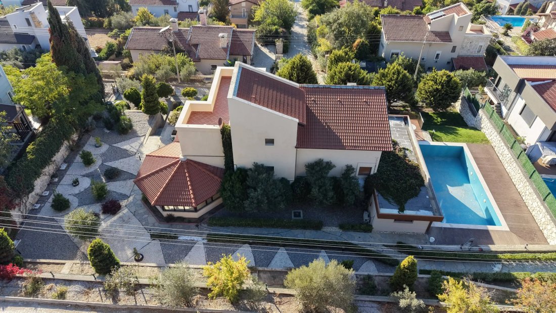 House in İzmir, İzmir, Turkey 1 - 19108469