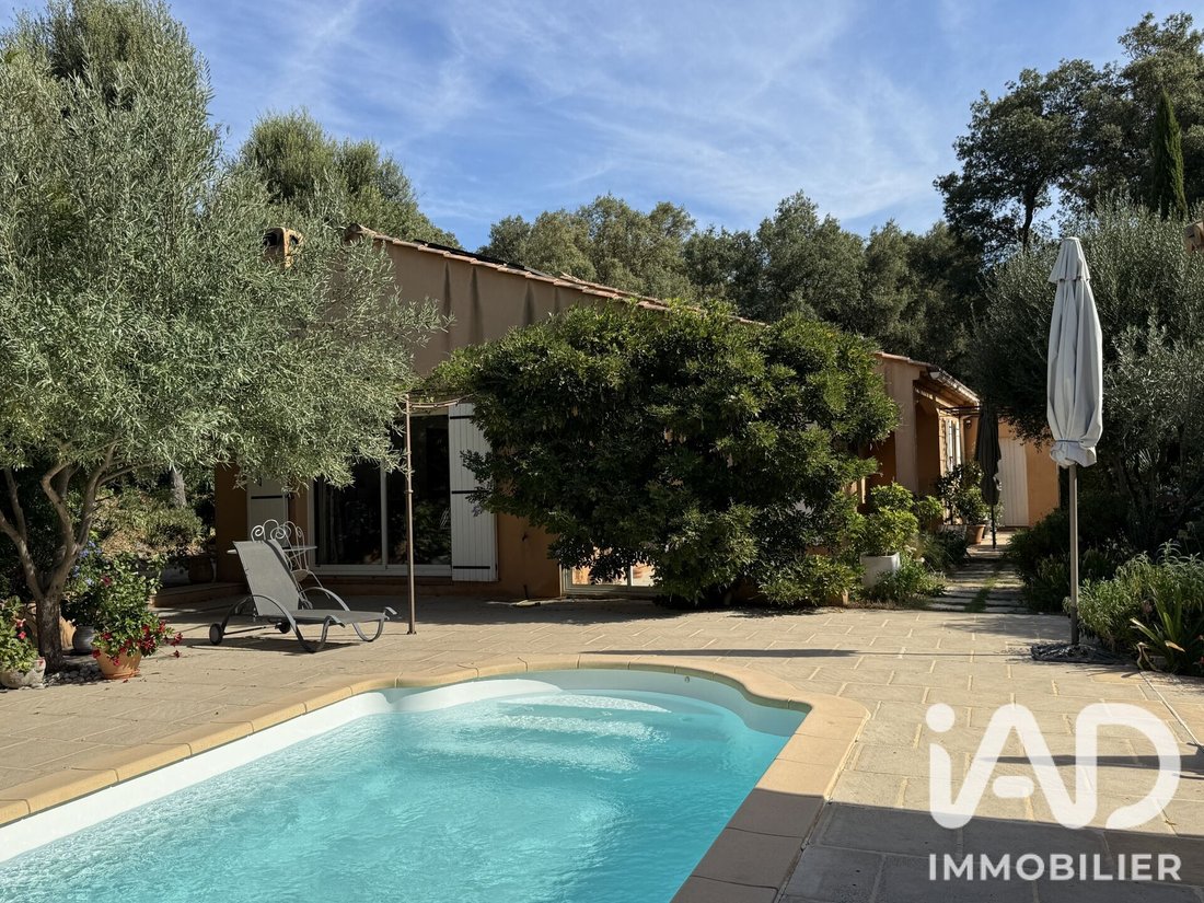 Casa en La Londe-les-Maures, Provenza-Alpes-Costa Azul, Francia 1 - 19109098