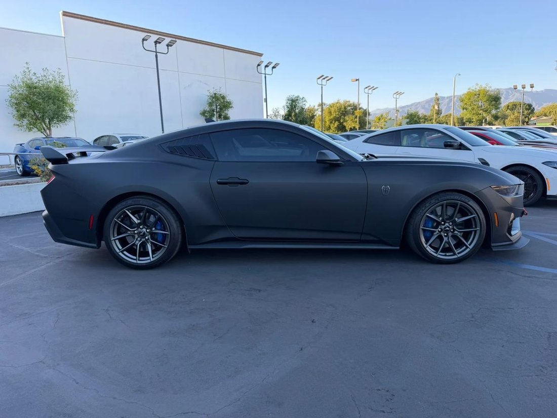 Coupe in Ontario, CA, United States 5 - 19108262