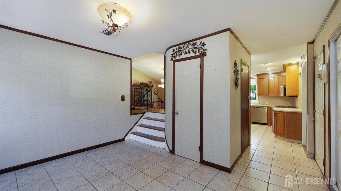 House in Metuchen, New Jersey, United States 4 - 19108612