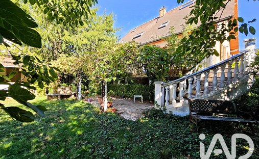 House in Vitry-sur-Seine, Ile-de-France, France 1