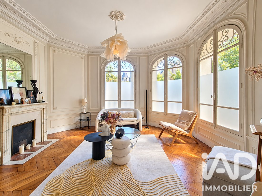 Apartment in Thiers, Le Raincy, France 1 - 19109184
