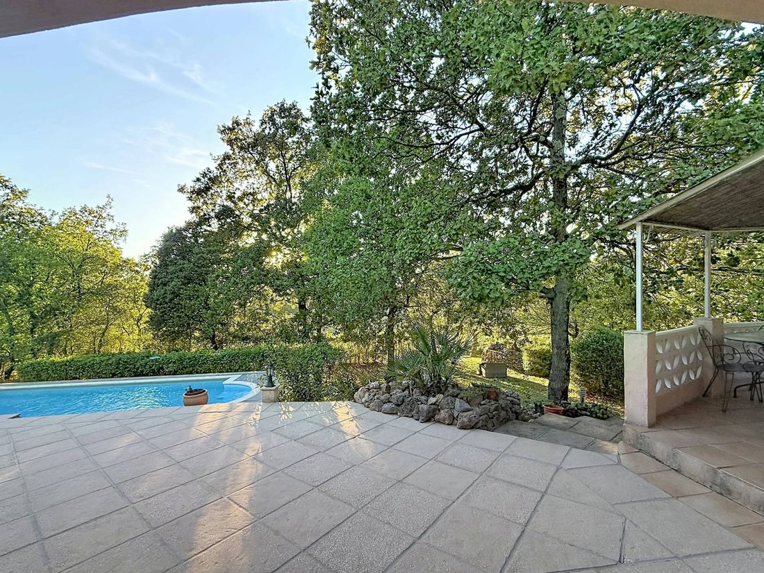 House in Besse-sur-Issole, Provence-Alpes-Côte d'Azur, France 4 - 19099844