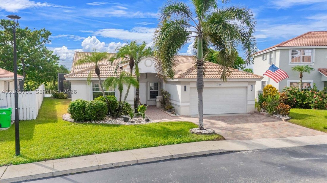 House in Plantation, Florida, United States 2 - 19106899