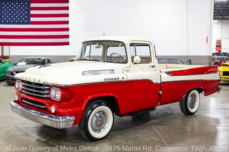 Pickup in Commerce Twp, United States 1 - 19107622