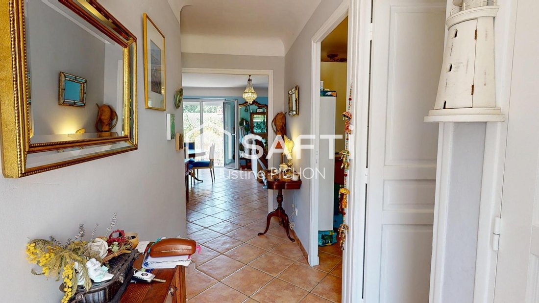 House in Sud, Le Pradet, France 3 - 18482498