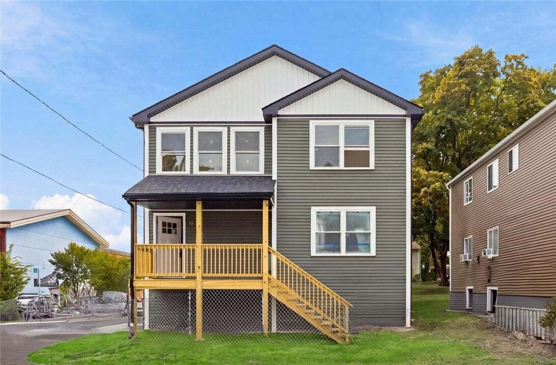 Cranston, Rhode Island, United States 1 - 19106796