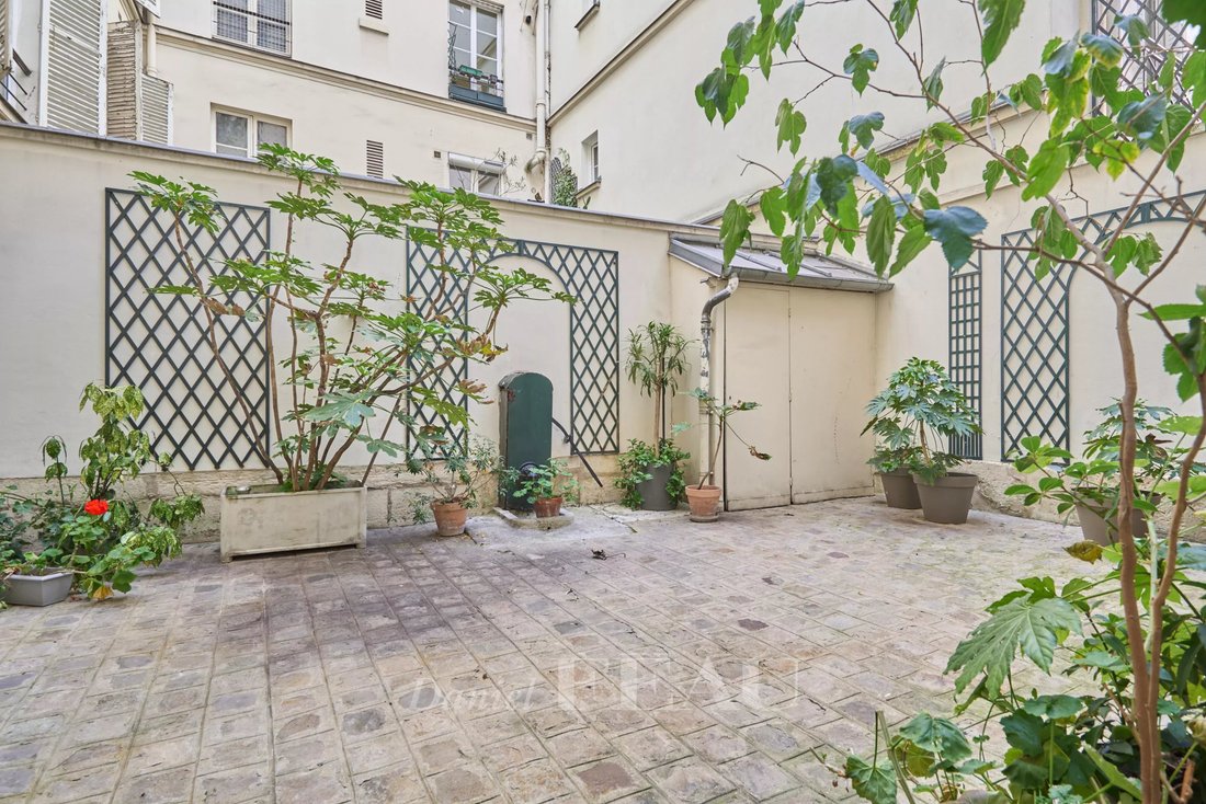 Apartment in Odéon, Paris 6e Arrondissement, Paris 5 - 19107284