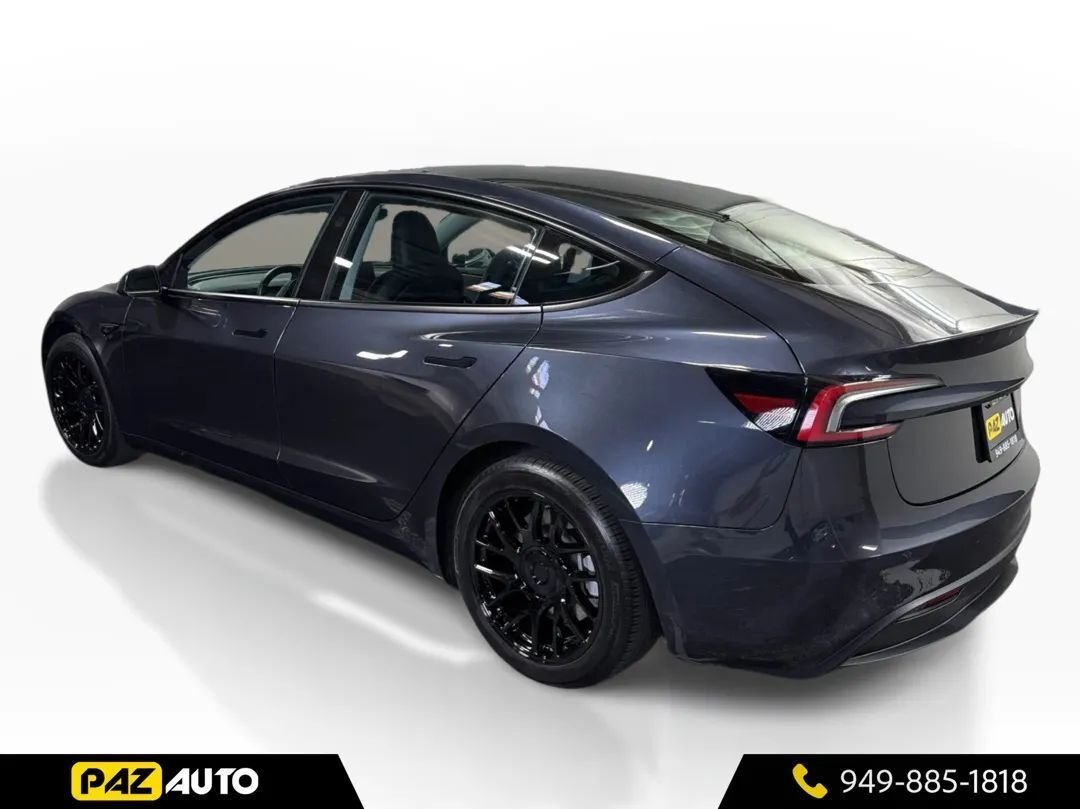 Sedan in Laguna Hills, CA, United States 3 - 19108285