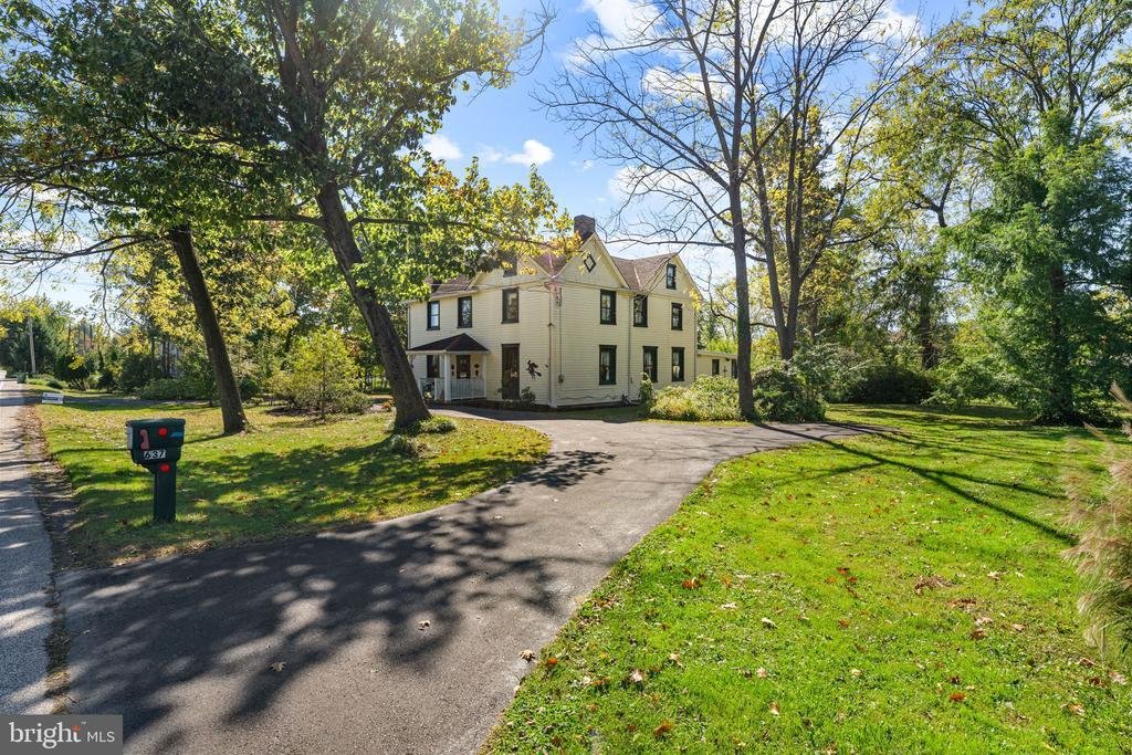 House in Lafayette Hill, Pennsylvania, United States 1 - 19108693