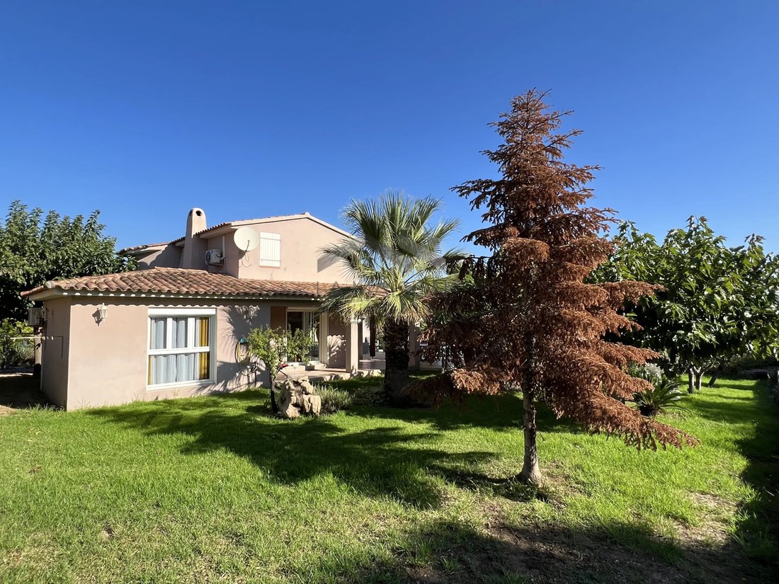 Villa in Zonza, Corsica, France 3 - 19107941