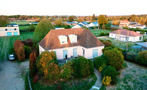 Villa en Le Soleil, Paray-le-Monial, Francia 1