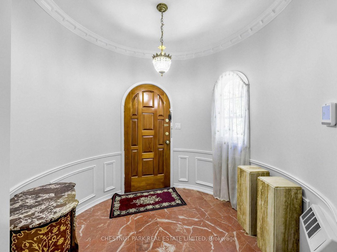 Haus in Toronto, Ontario, Kanada 4 - 19108146