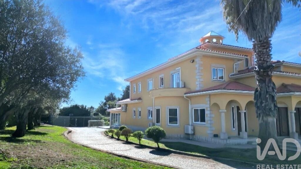 Townhouse in Adoufe e Vilarinho de Samarda, Vila Real District, Portugal 2 - 13877089