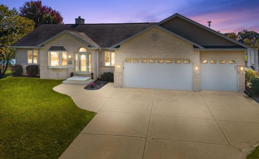 House in Franklin, Wisconsin, United States 1