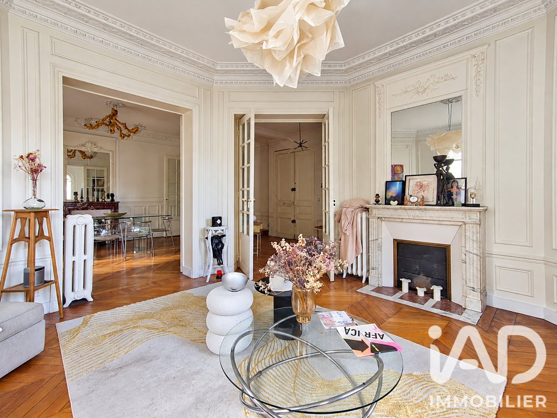 Apartment in Thiers, Le Raincy, France 4 - 19109184