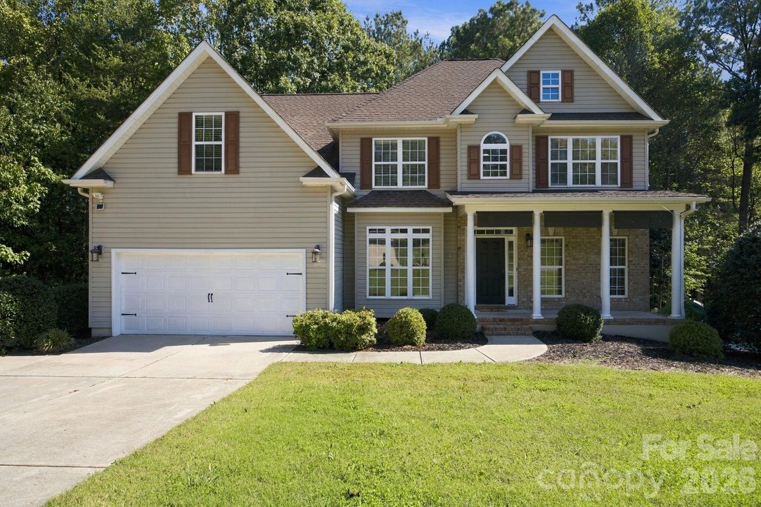 House in Mooresville, North Carolina, United States 1 - 19108689