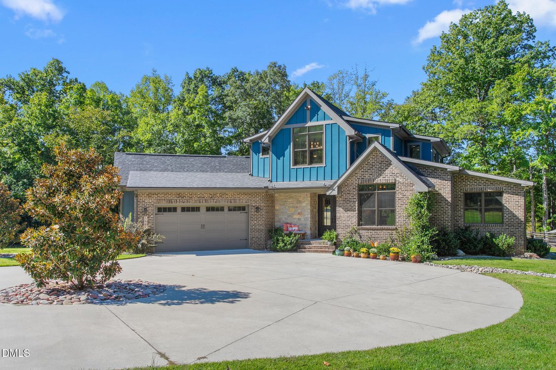 House in Mebane, North Carolina, United States 1 - 19108813
