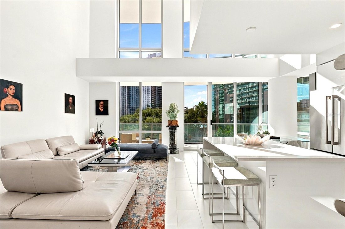 Condominio a St. Petersburg, Florida, Stati Uniti 2 - 19107050