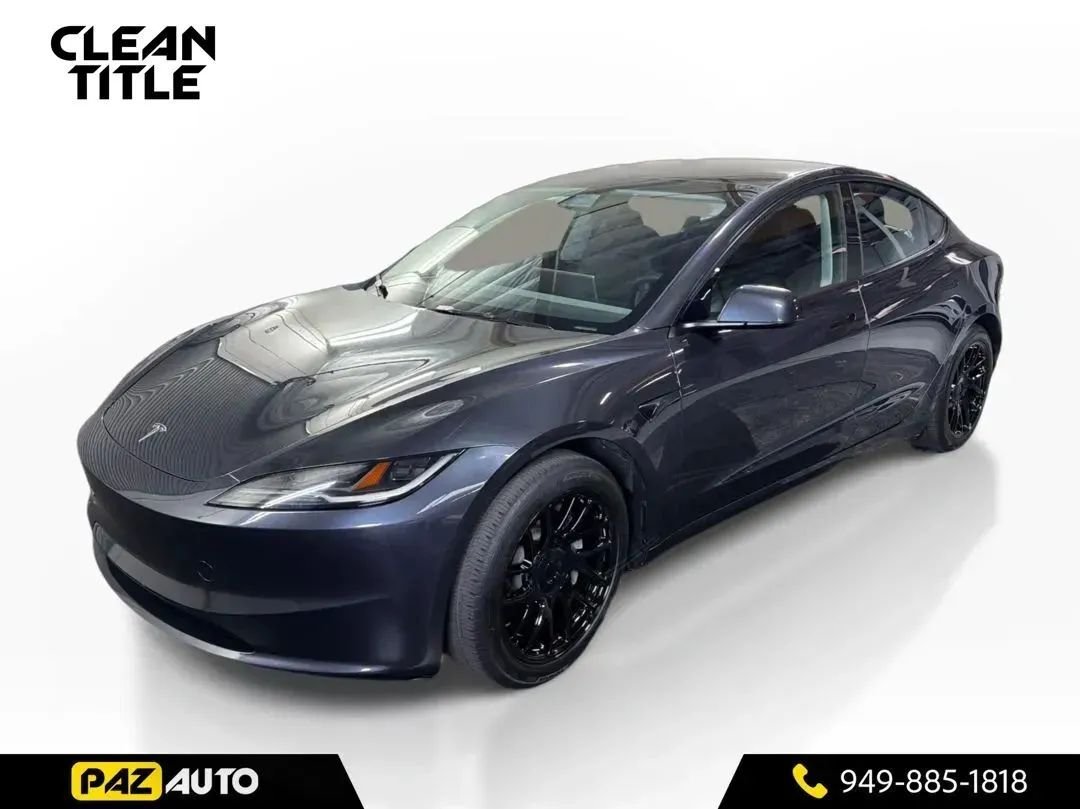 Sedan in Laguna Hills, CA, United States 1 - 19108285