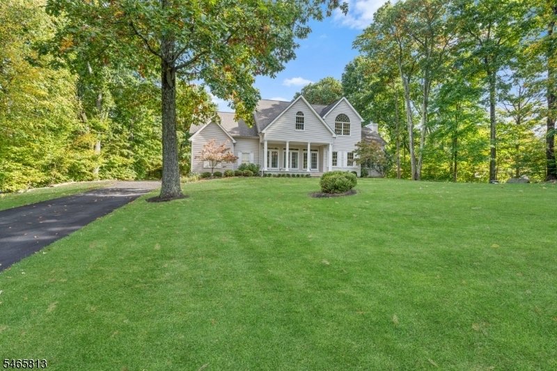 House in Hardyston, New Jersey, United States 1 - 19108565
