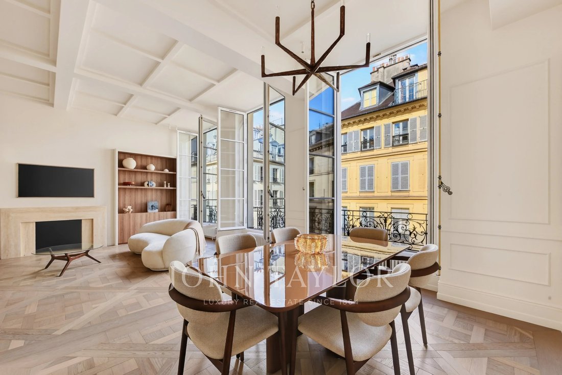 Apartment in Paris 1er Arrondissement, Paris, France 2 - 19107958