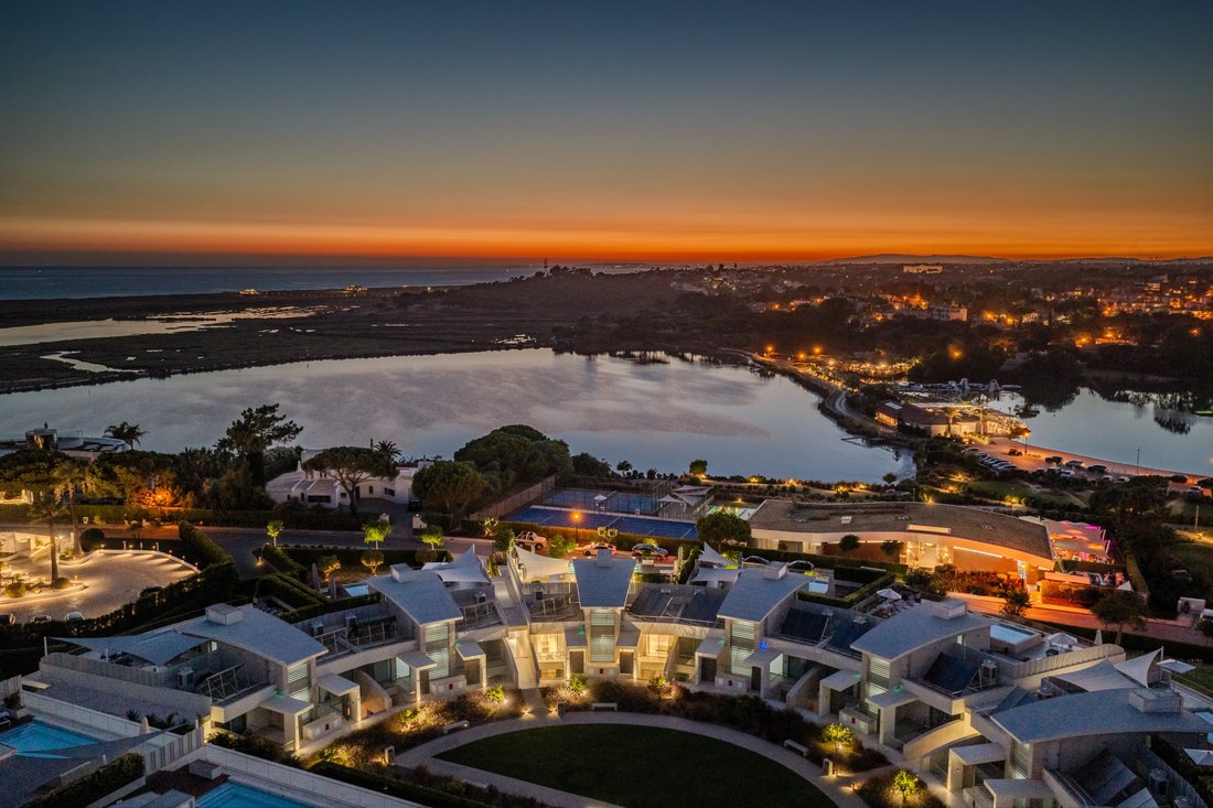 Apartamento en Quinta do Lago, Almancil, Portugal 1 - 19106801