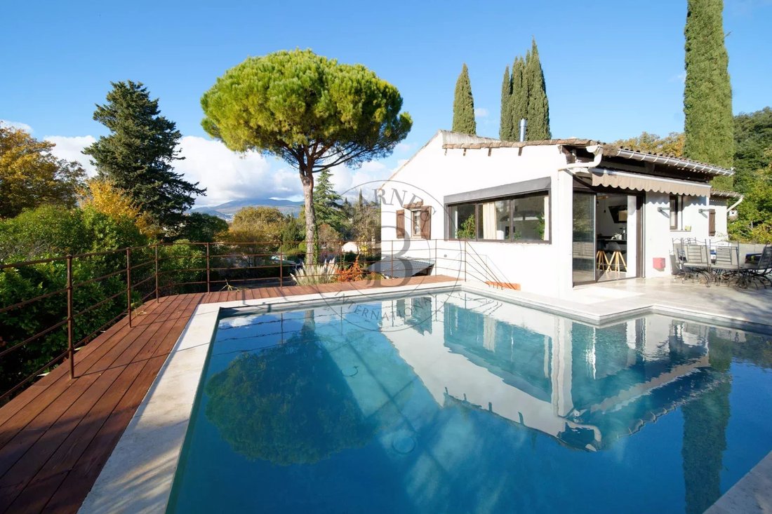 Villa en Mougins, Provenza-Alpes-Costa Azul, Francia 2 - 19107920
