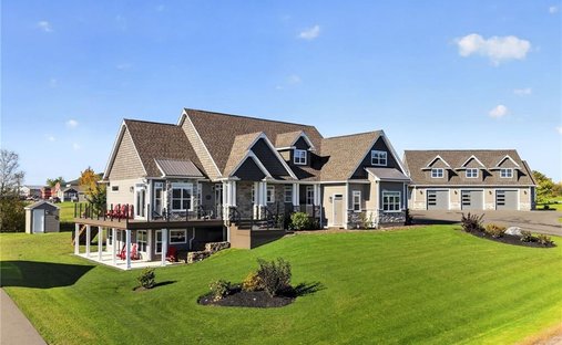 Haus in Sainte-Marie-de-Kent, New Brunswick, Kanada 1