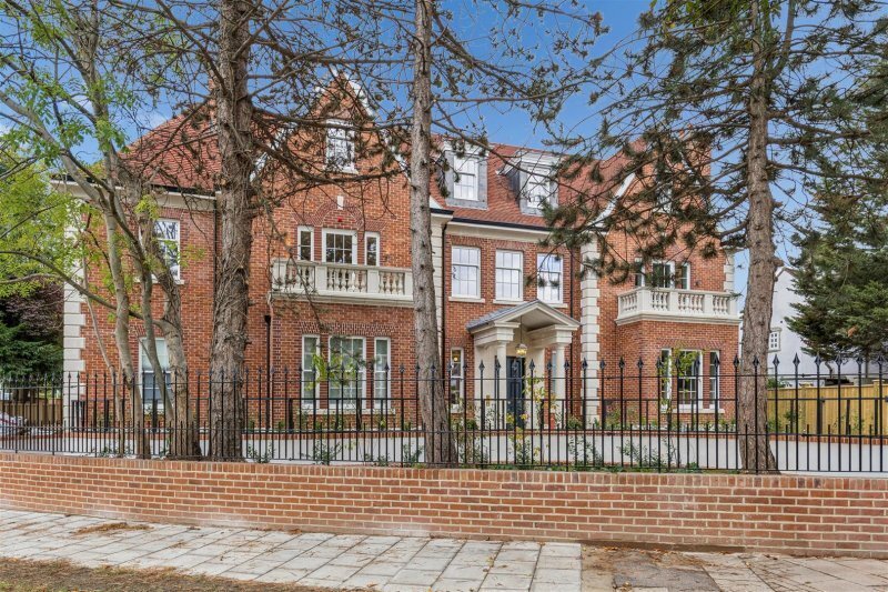 Apartment in Temple Fortune, Barnet, England 5 - 19107196