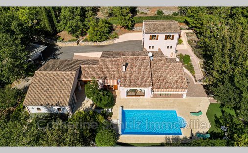 Villa à Saint-Paul-en-Forêt, Provence-Alpes-Côte d'Azur, France 1