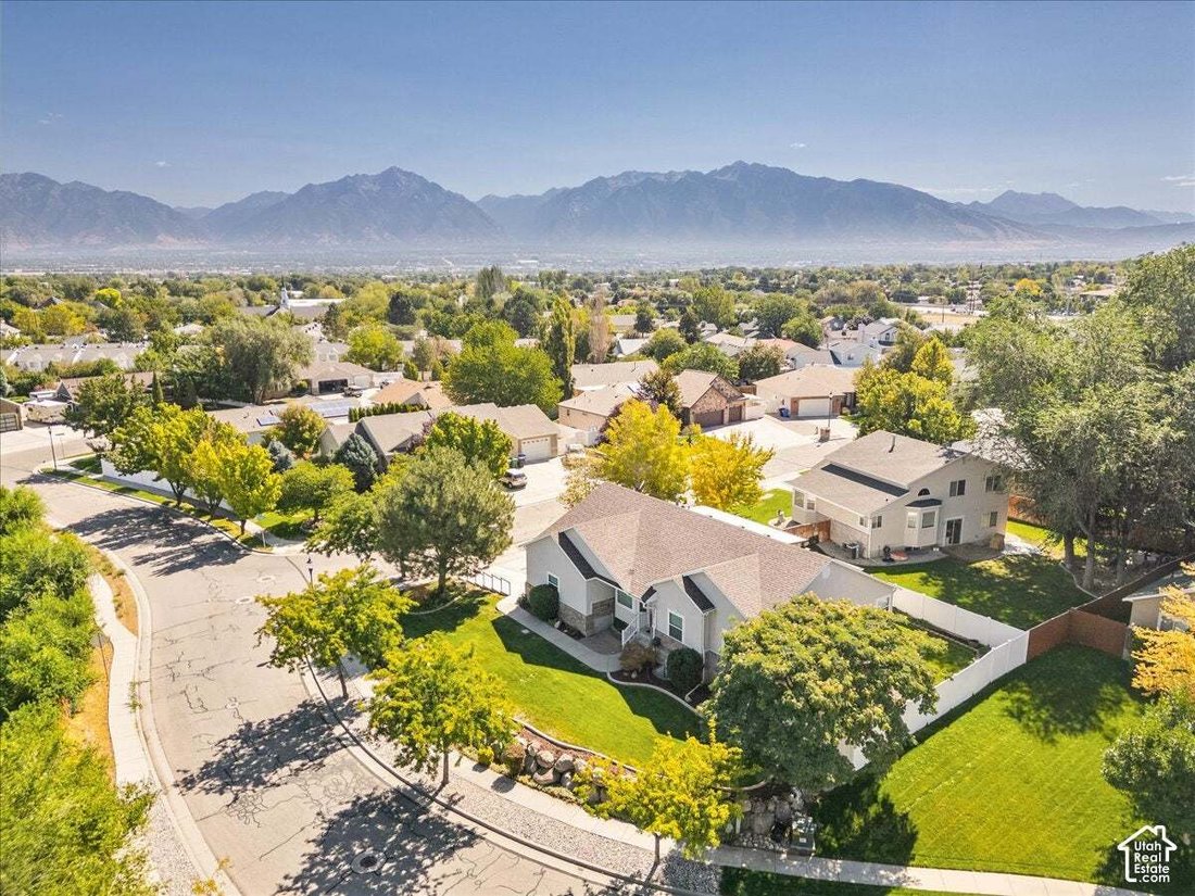 House in West Jordan, Utah, United States 2 - 19106970