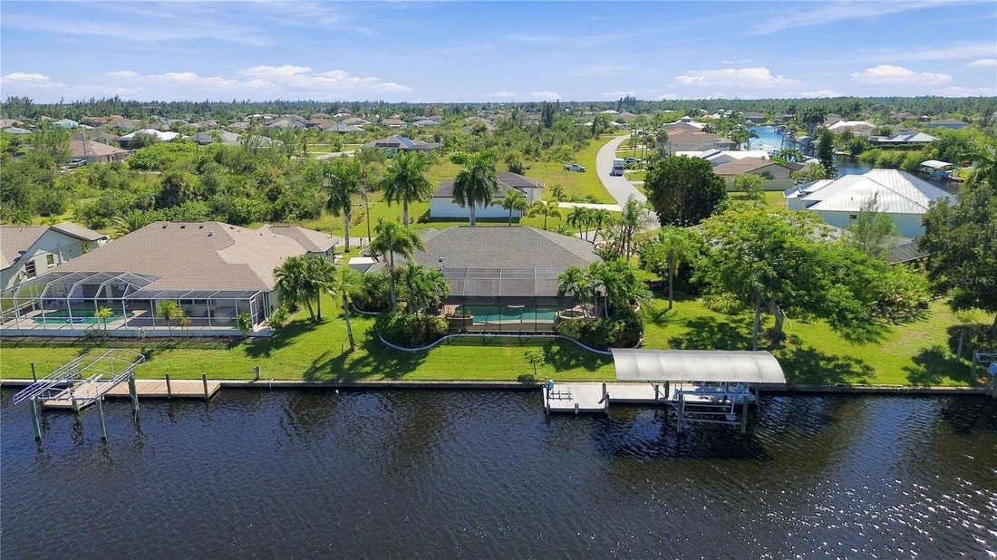 Maison à Port Charlotte, Floride, États-Unis 3 - 19108913