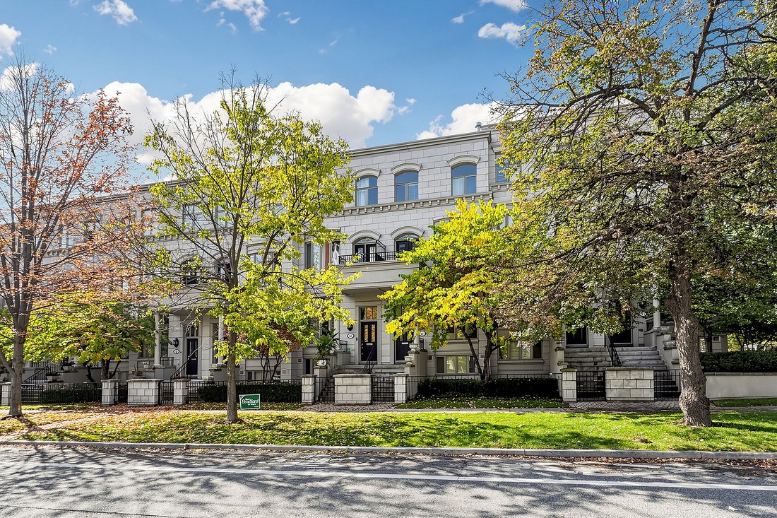 Condo in Toronto, Ontario, Canada 2 - 19107467