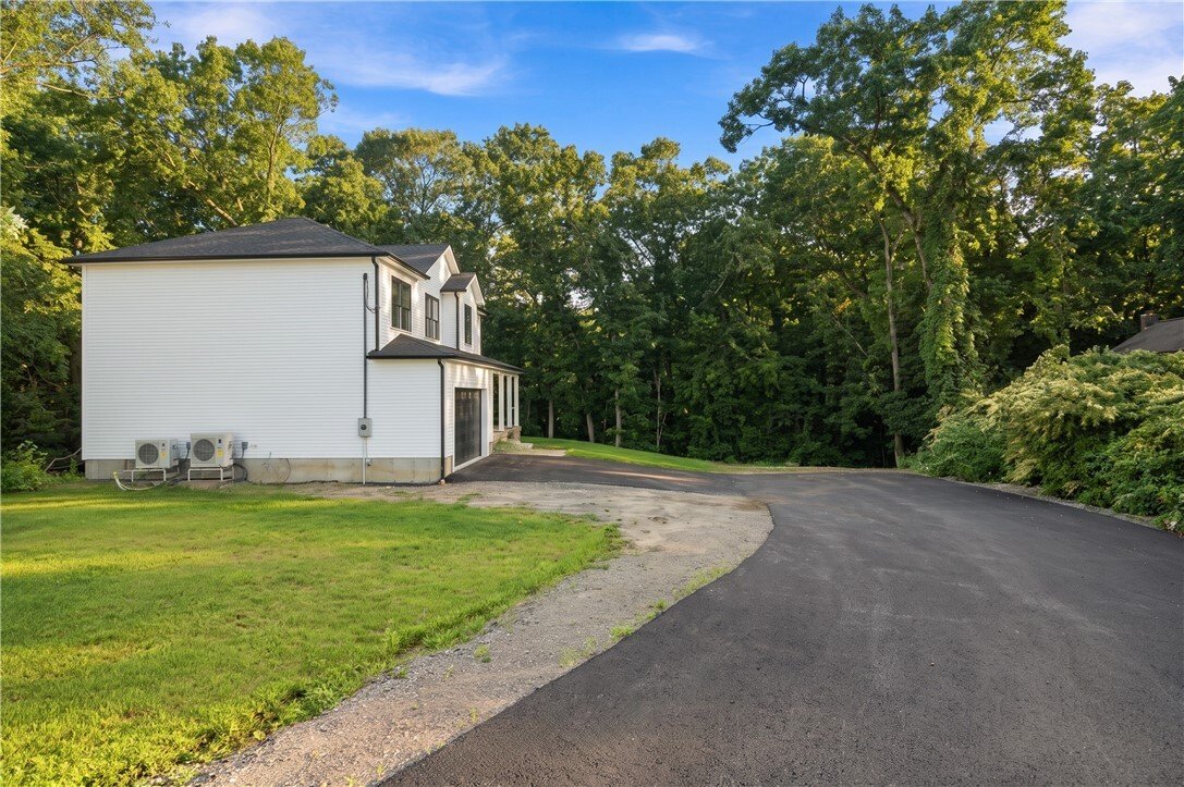 House in Cumberland, Rhode Island, United States 4 - 19108832