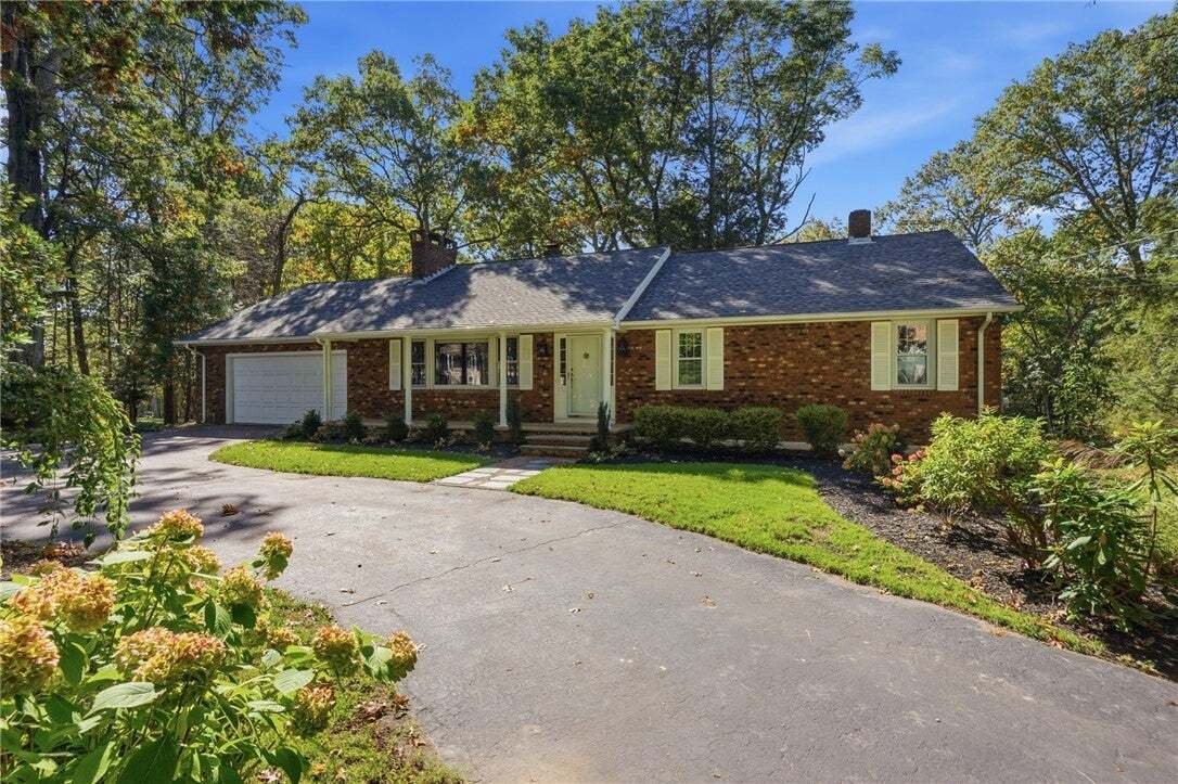 House in Smithfield, Rhode Island, United States 2 - 19106793
