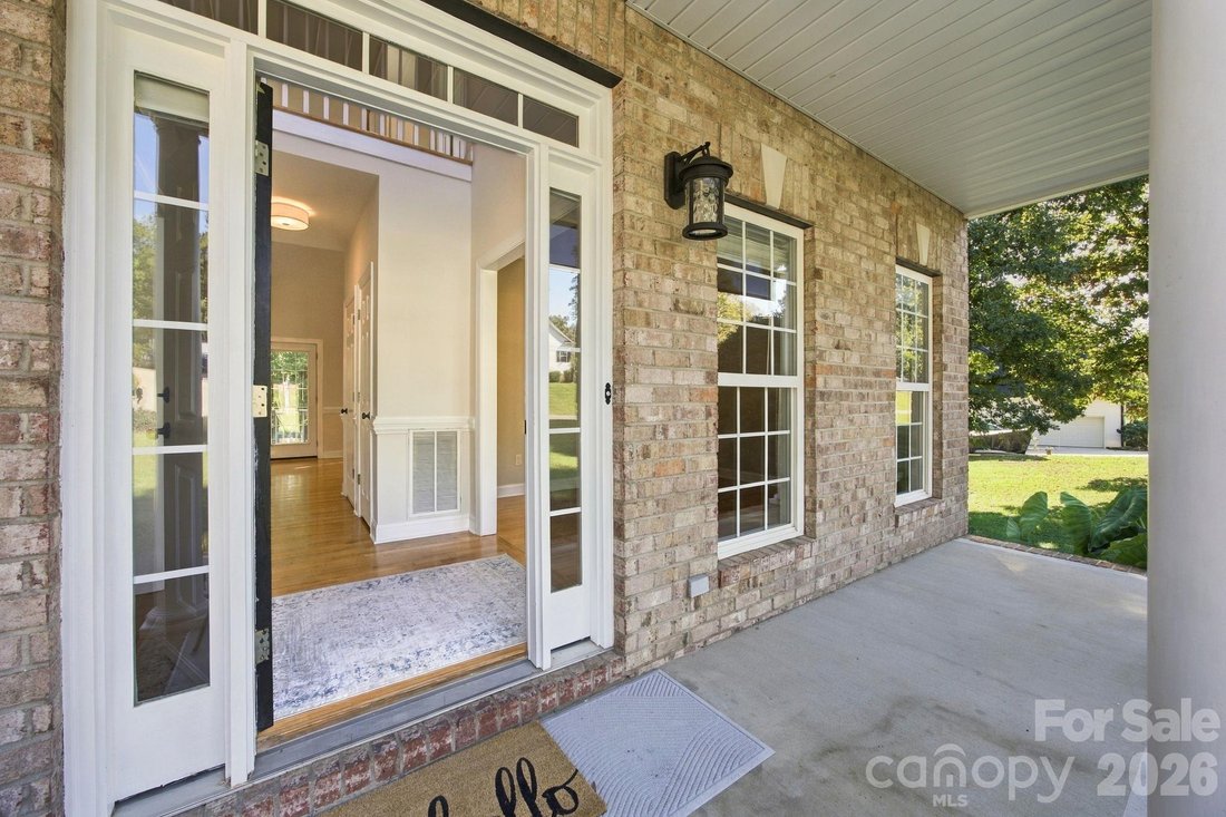 House in Mooresville, North Carolina, United States 2 - 19108689