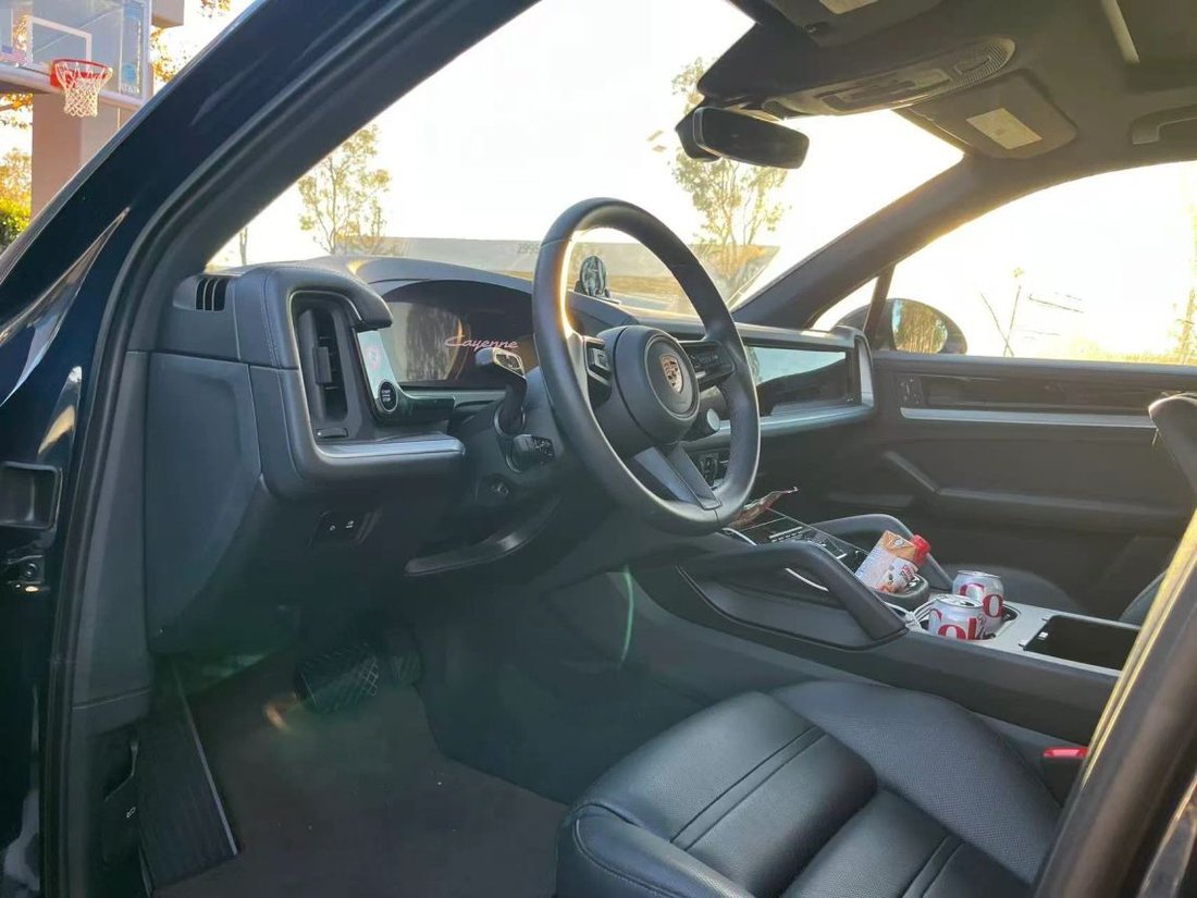 Suv in Costa Mesa, CA, United States 3 - 19108284