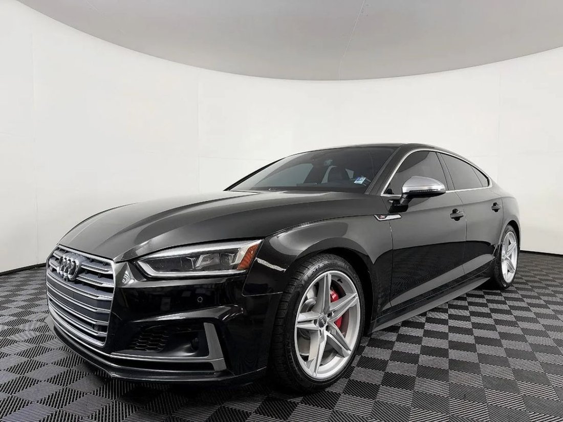 Sedan in Lynnwood, WA, United States 2 - 19108306