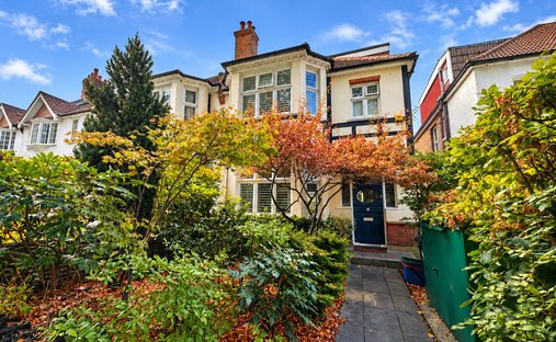 Haus in Chiswick, London Borough of Hounslow, England 1